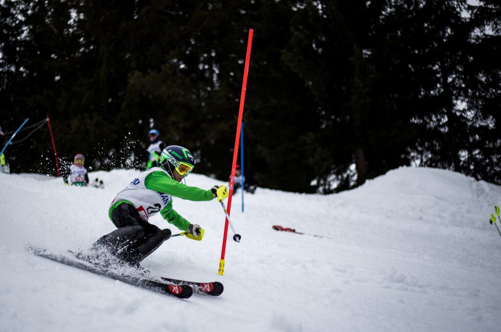 A selection of top-performing alternatives to fluoro ski wax, displayed against a snowy backdrop.